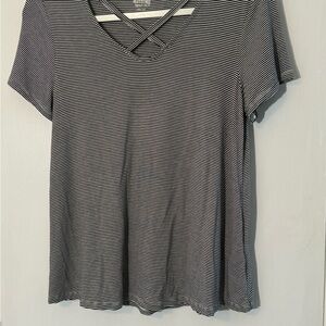 Striped Black and White Women's Top Size XS